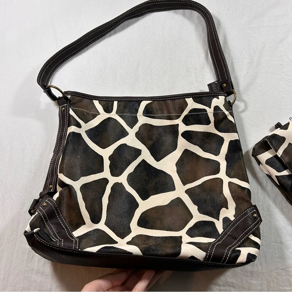 Giraffe Print Women's Bag Set - Picture 2 of 14